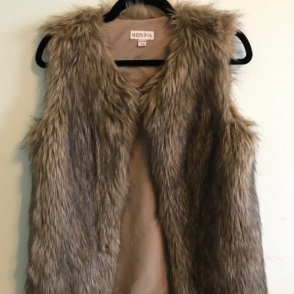 Jackets & Blazers - Fur Vest